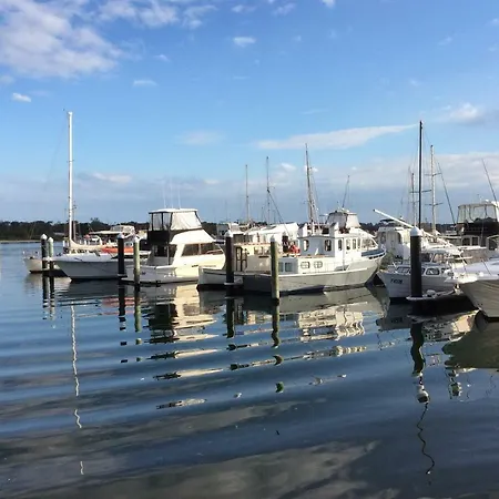 Lakes Entrance Views Exterior photo